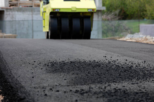 Best Interlocking Driveway Pavers  in Wellsville, KS
