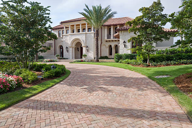 Best Commercial Driveway Pavers  in Wellsville, KS