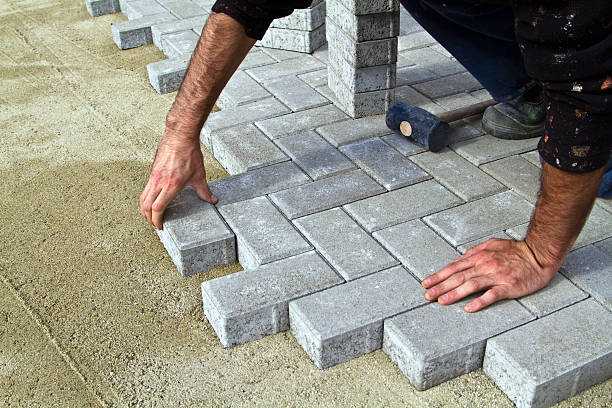  Wellsville, KS Driveway Pavers Pros