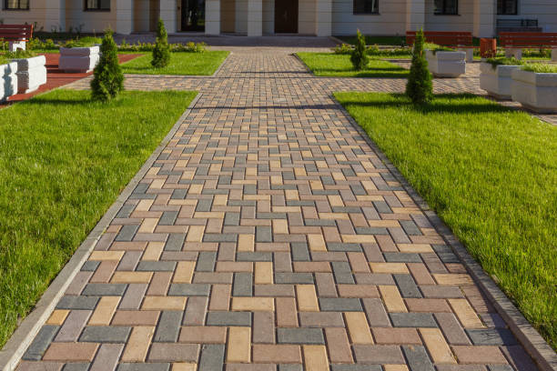 Best Decorative Driveway Pavers  in Wellsville, KS